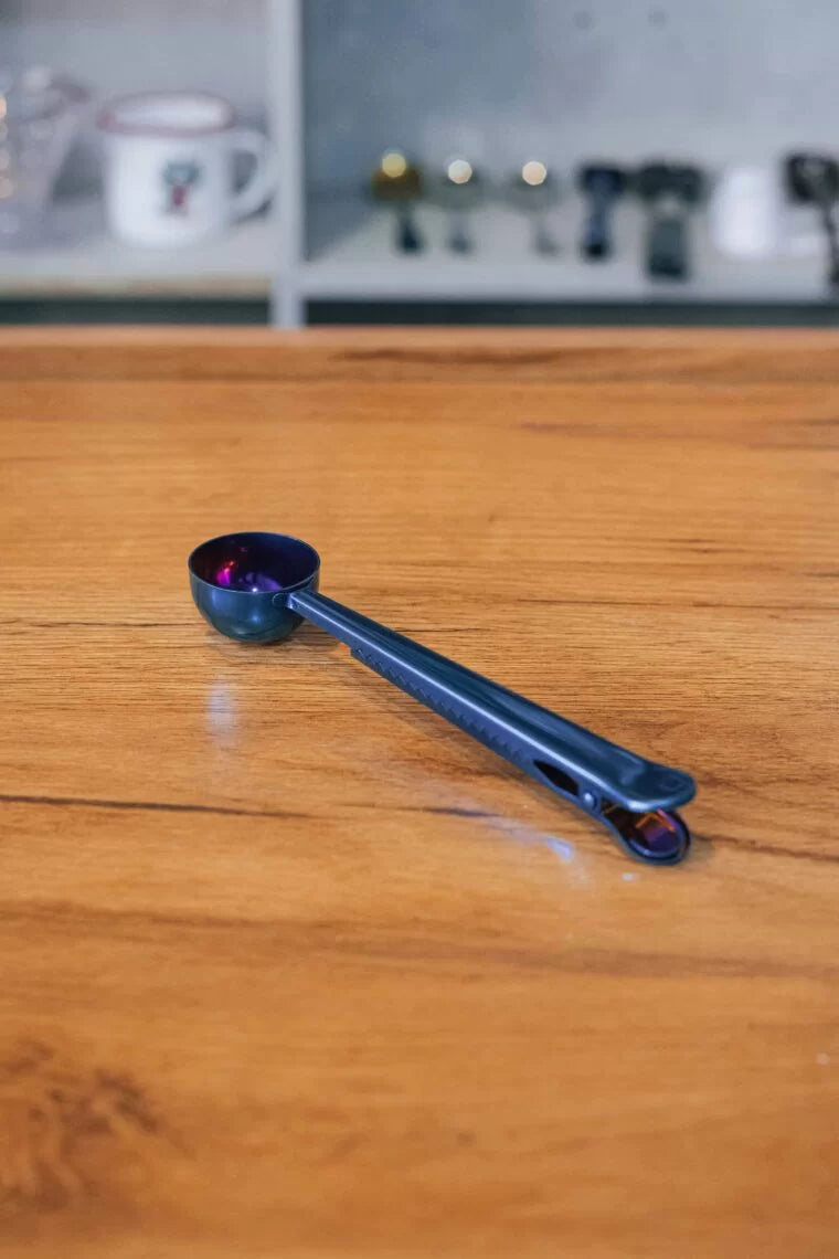 CUCHARA MEDIDORA CON CLIP